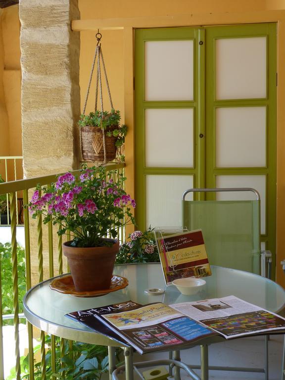 La Cle Des Chants Vergeze Exterior photo